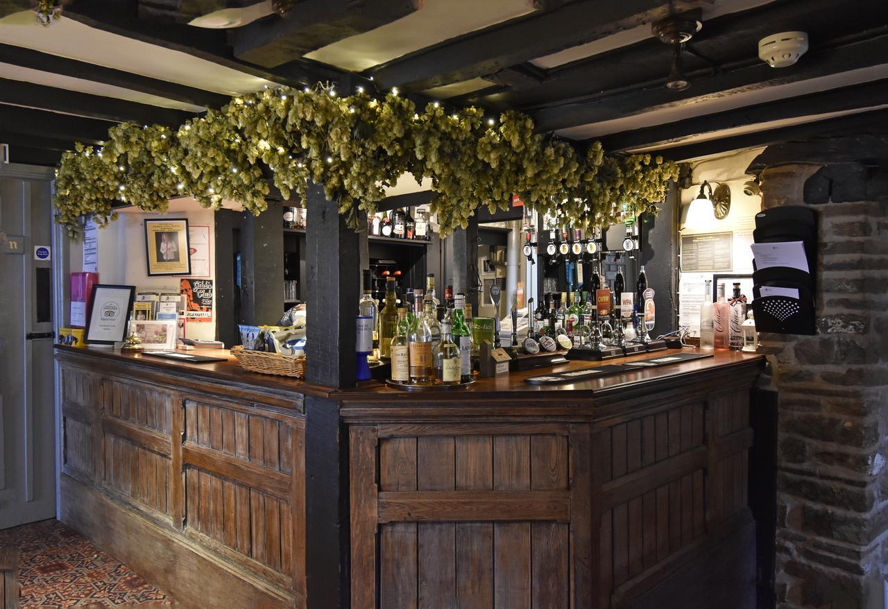 The Old Black Lion ヘイ＝オン＝ワイ エクステリア 写真